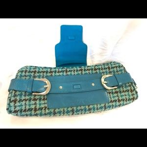 BEAUTIFUL BANANA REPUBLIC TWEED & LEATHER CLUTCH
